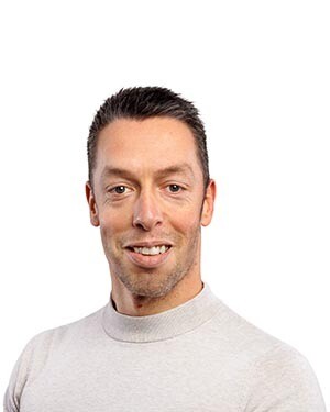 René Zwiers – ordermanager die zorgt dat elke order vlekkeloos verwerkt wordt René Zwiers, ordermanager bij DCP, met passie voor teamwork en procesoptimalisatie